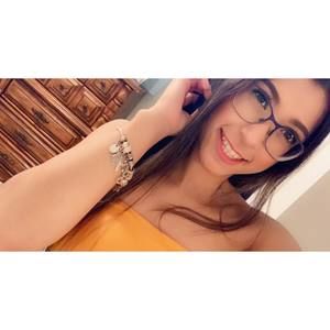 Meet your Posher, Regina